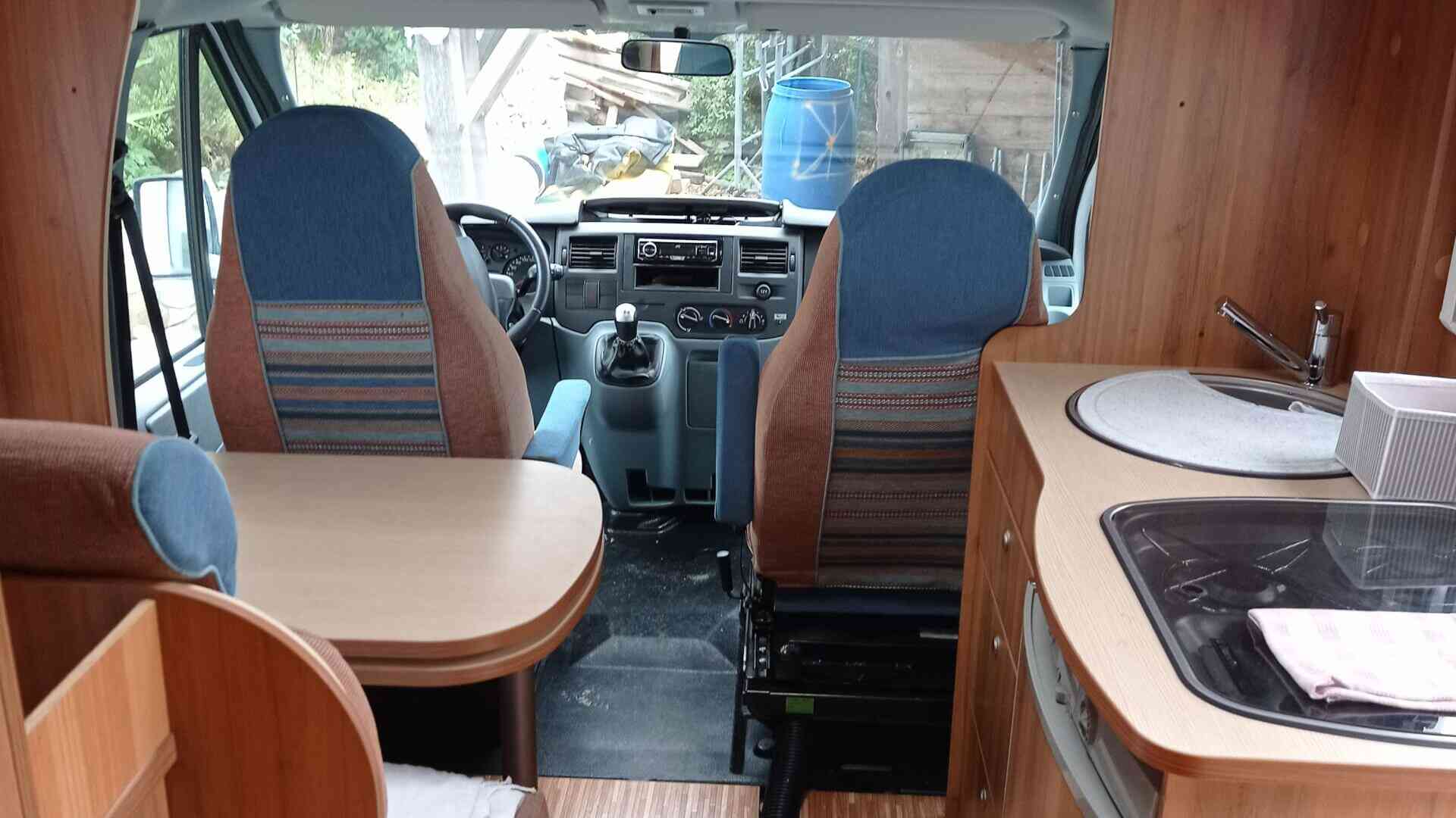 camping-car BURSTNER NEXXO T620  intérieur 