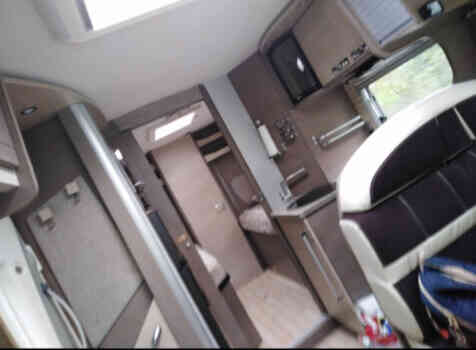 camping-car BAVARIA FJORD I 741  intérieur / coin salon