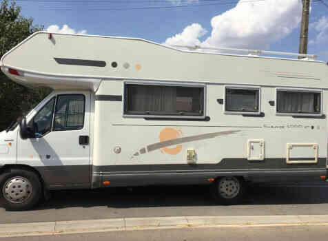 camping-car BENIMAR 6000 ST  extérieur 