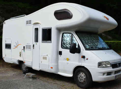 camping-car XDREAM 551  extérieur / latéral droit