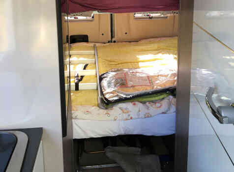 camping-car CHAUSSON TWIST V 594 MAX  intérieur / couchage principal