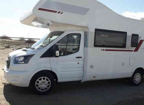 camping-car ROLLER TEAM 277 M  extérieur / latéral gauche