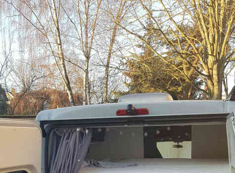 camping-car FONT VENDOME LEADER VAN DUO  intérieur / autre couchage