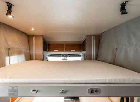 camping-car RIMOR HYGGE 66+  intérieur / autre couchage