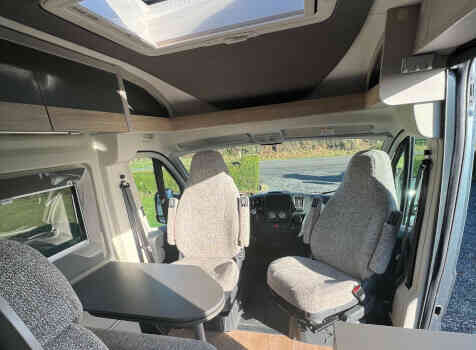 camping-car POSSL GLOBECAR SUMMIT 640  intérieur / coin salon