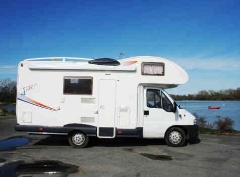 camping-car JOINT J 350  extérieur / latéral droit