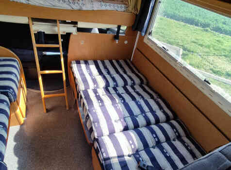 camping-car LAIKA ECOVIP H710  intérieur / autre couchage