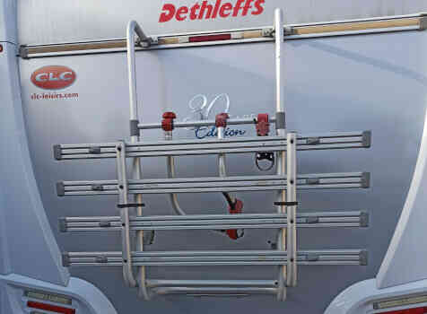 camping-car DETHLEFFS GLOBEBUS T4  extérieur / arrière