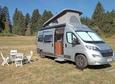 camping-car POSSL SUMMIT 600 PLUS   extérieur / face avant