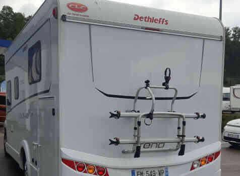 camping-car DETHLEFFS TREND T 7057 DBM  extérieur / arrière