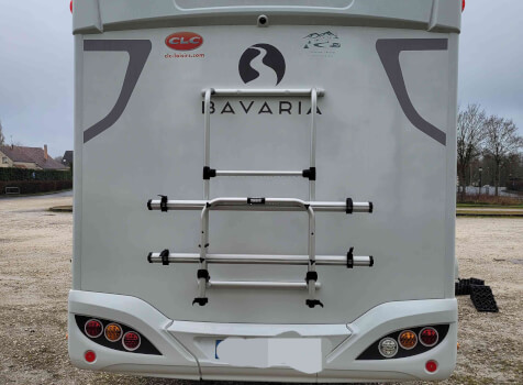 camping-car BAVARIA T 720 FC STYLE  extérieur / arrière