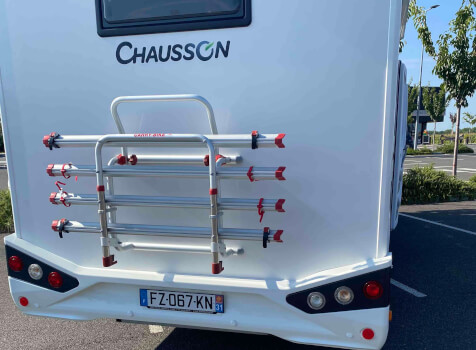 camping-car CHAUSSON 720 FIRST LINE TRANSIT  extérieur / arrière