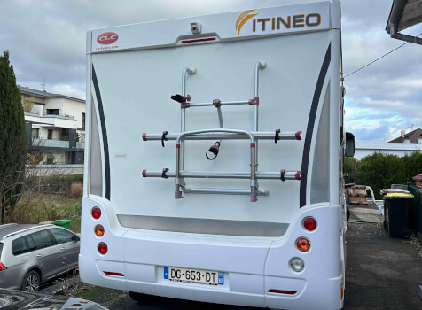 camping-car ITINEO FB 600  extérieur / arrière
