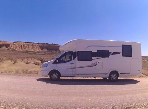 camping-car BENIMAR TESSORO 496  extérieur / latéral gauche