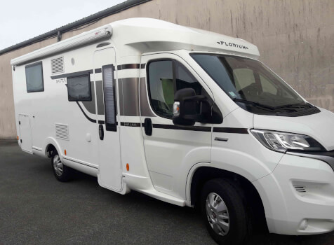 camping-car FLEURETTE FLORIUM MIGRATEUR  extérieur / latéral droit