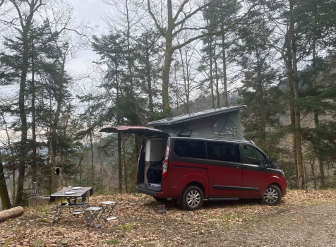 camping-car  BURSTNER COPA C 500  extérieur / latéral droit