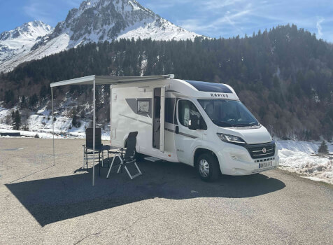 camping-car RAPIDO C56  extérieur / face avant