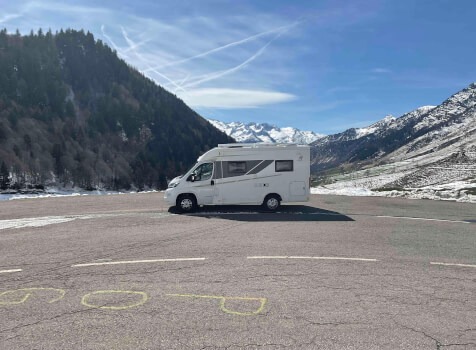 camping-car RAPIDO C56  extérieur / latéral gauche