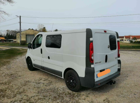 camping-car RENAULT TRAFIC 2  extérieur / latéral gauche