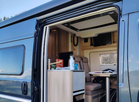 camping-car CAMPEREVE XL LIMITED   extérieur / latéral droit