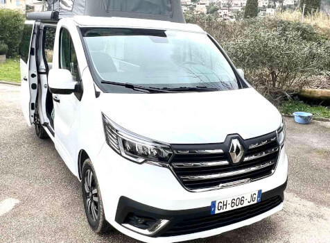 camping-car MINI CAMP BAVARIA  extérieur / latéral gauche