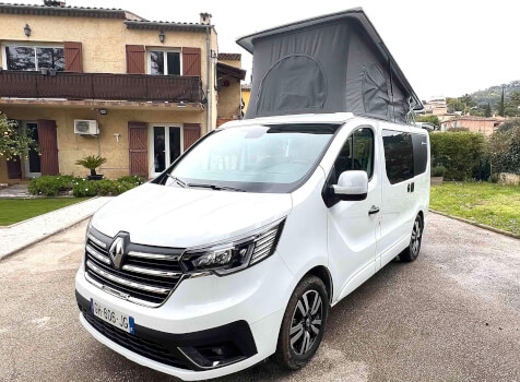 camping-car MINI CAMP BAVARIA  extérieur / latéral droit