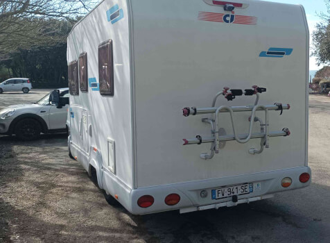 camping-car CI ELLIOT  extérieur / arrière