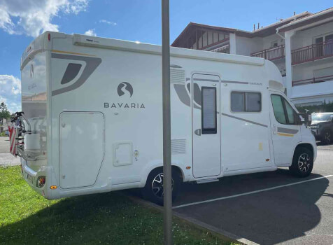 camping-car BAVARIA T696D NOMADE  extérieur / arrière