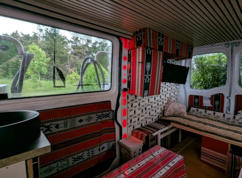 camping-car RENAULT MASTER 2  intérieur / coin salon