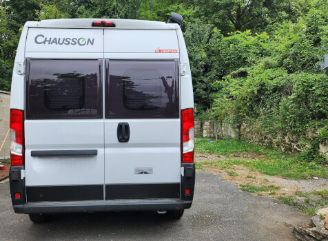 camping-car CHAUSSON V 594 S ROAD  extérieur / arrière