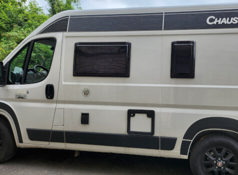 camping-car CHAUSSON V 594 S ROAD  extérieur / latéral droit
