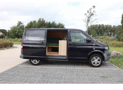 camping-car TRANSPORTER T5  extérieur / face avant