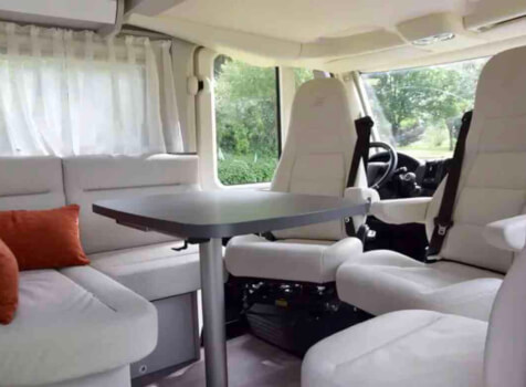 camping-car HYMER EXIS I 678  extérieur / face avant