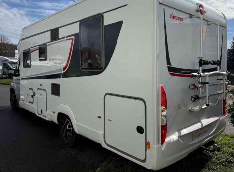 camping-car BURSTNER LYSEO 745 PRIVILEGE IT  extérieur / latéral droit