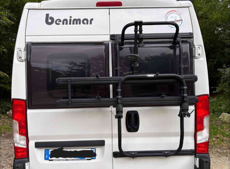 camping-car BENIVAN 104 UP  extérieur / arrière
