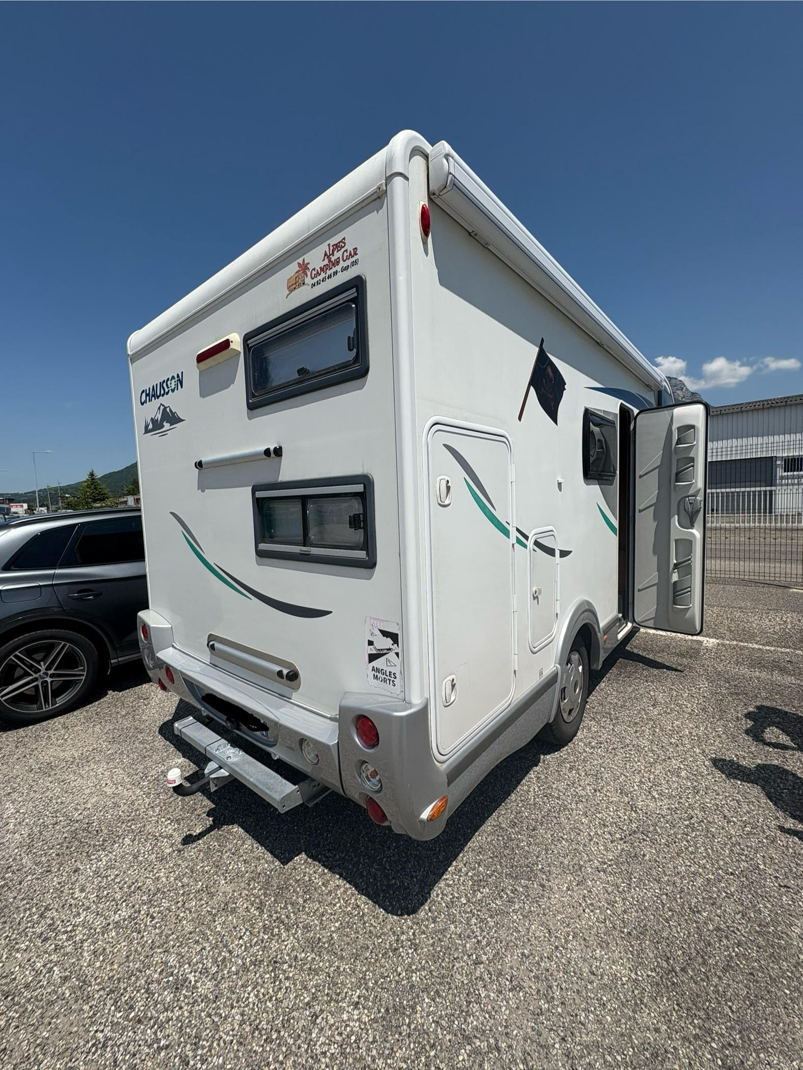 camping-car CHAUSSON FLASH 03  extérieur / arrière