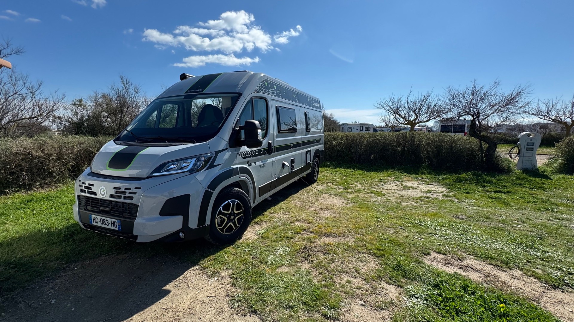 camping-car CHAUSSON V 594 S SPORT LINE  extérieur / latéral droit