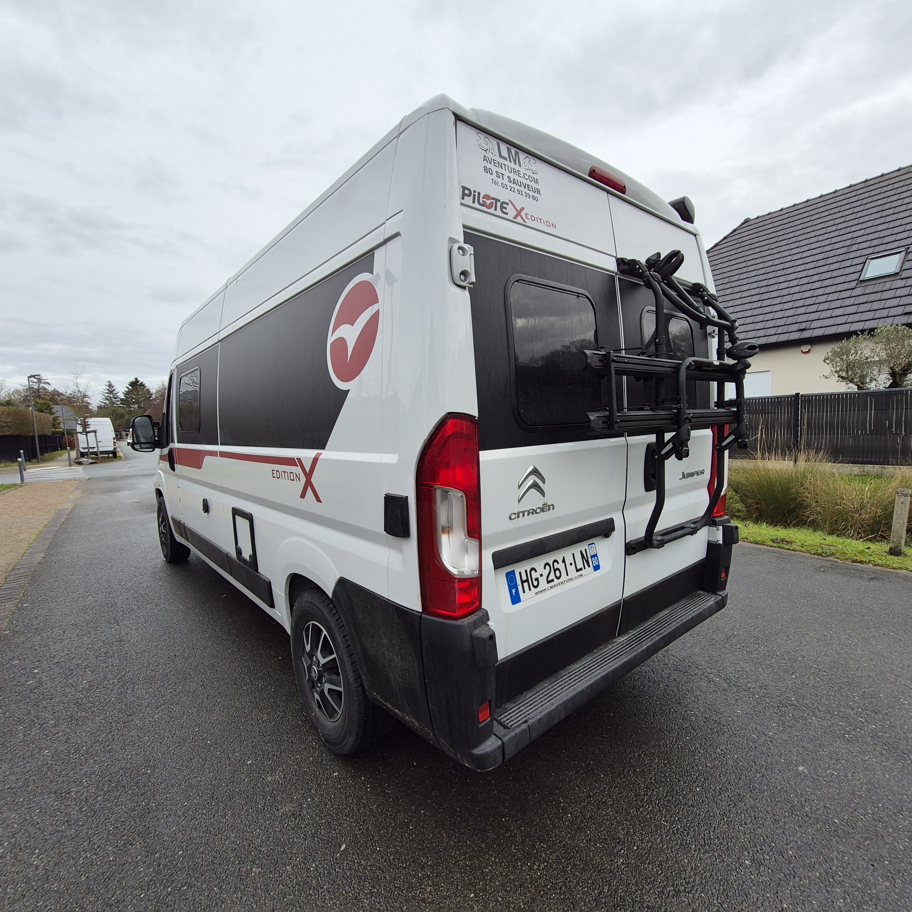 camping-car PILOTE V 600 GX EDITION   extérieur / latéral gauche