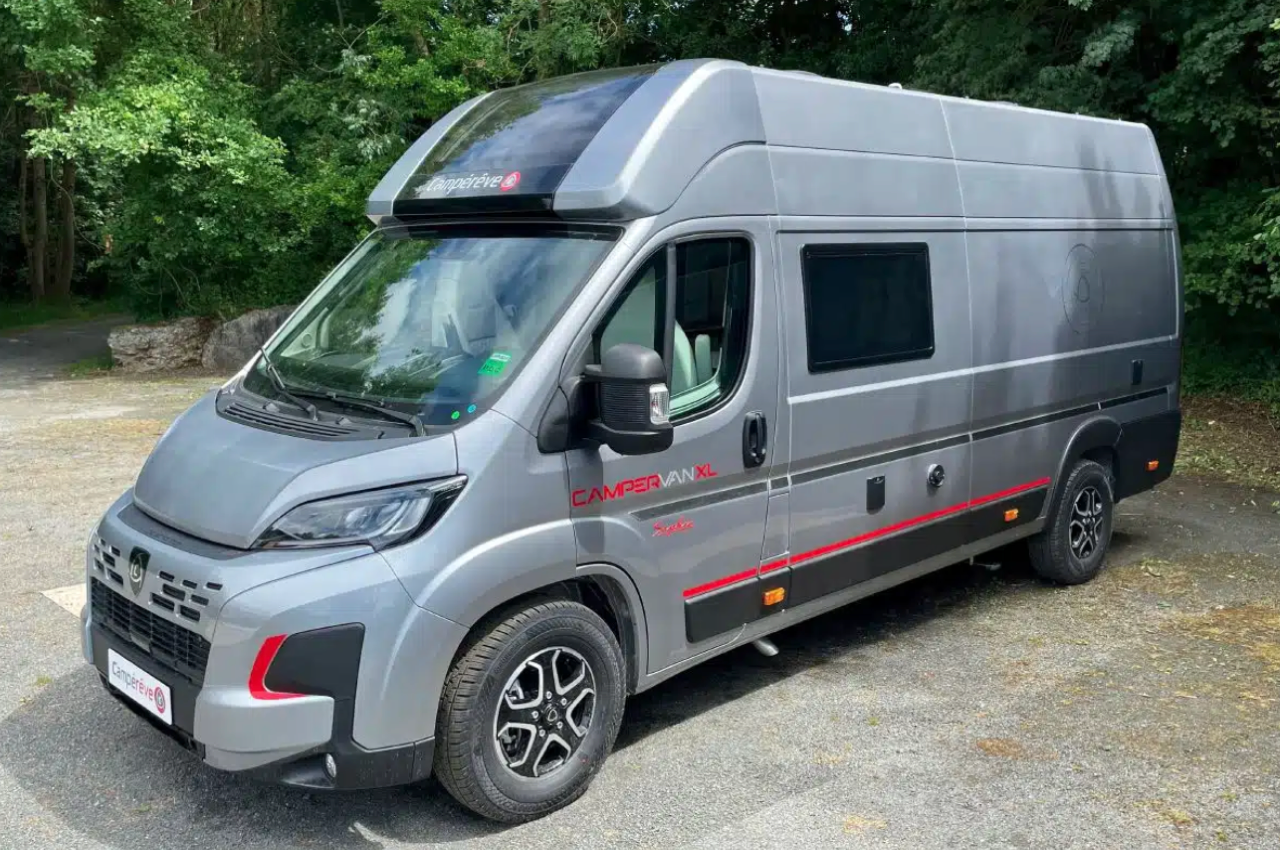 camping-car CAMPEREVE CAMPER VAN XL SAPHIR  extérieur / face avant