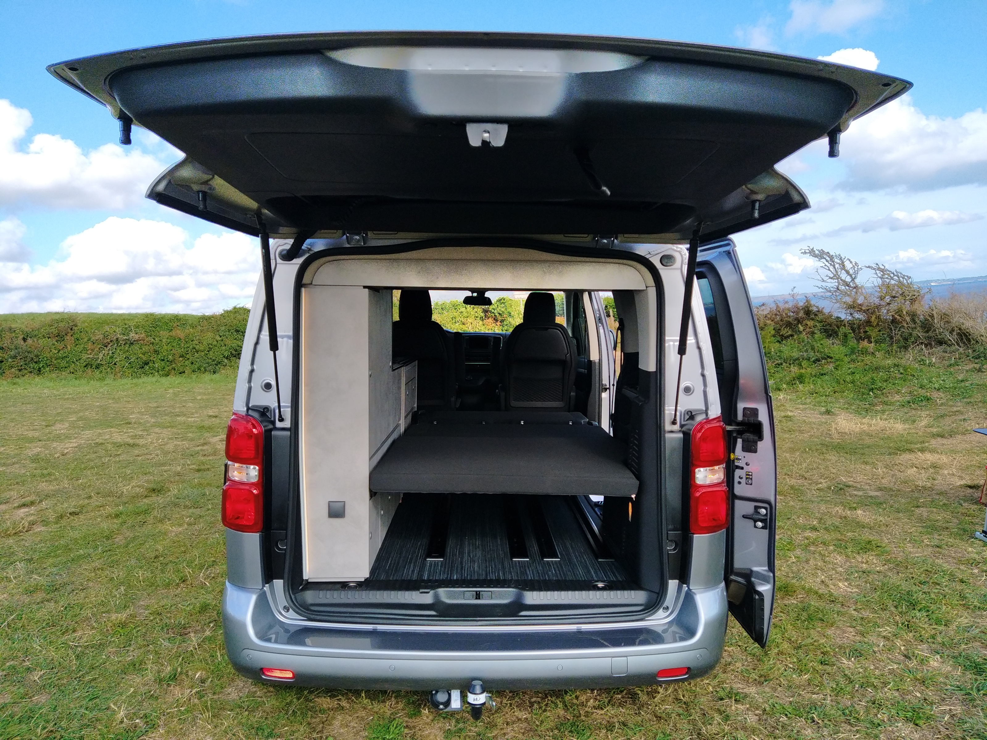 camping-car DETHLEFFS CROSSCAMP  extérieur / arrière