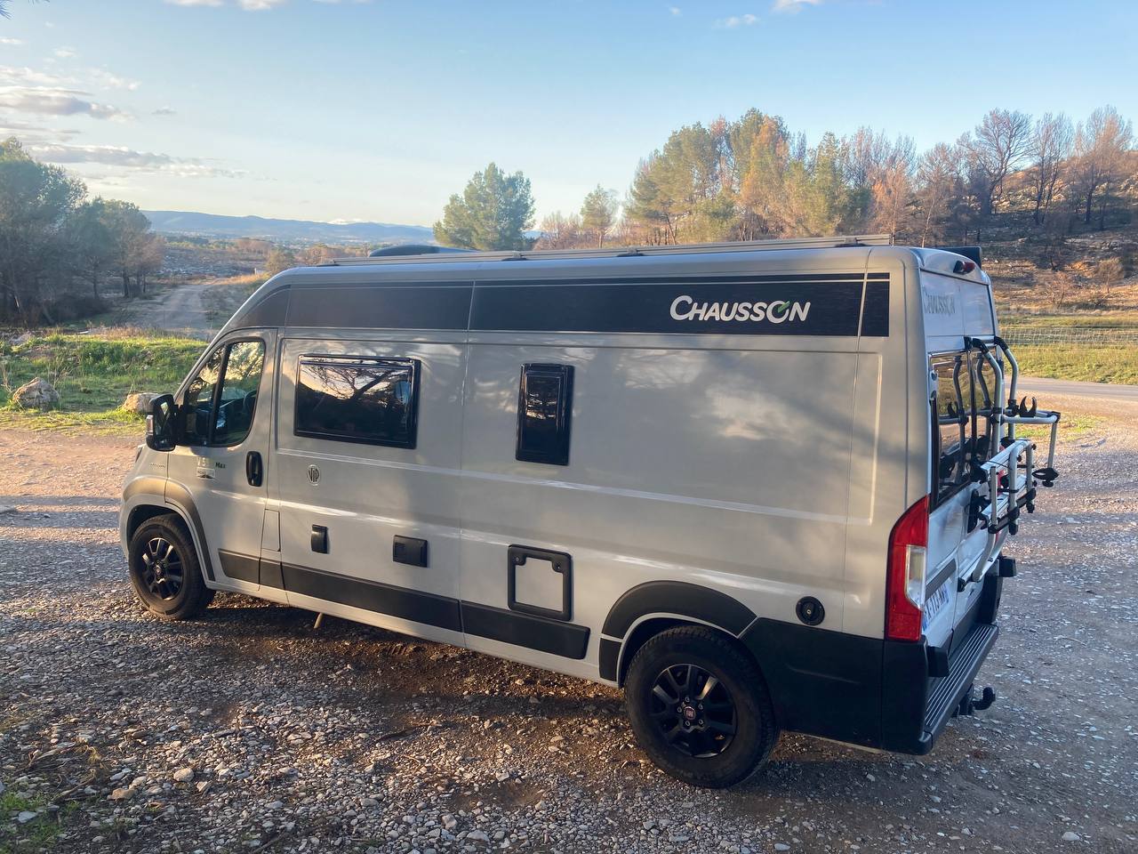 camping-car CHAUSSON V594 MAX Road Line Pack VIP  extérieur / latéral droit