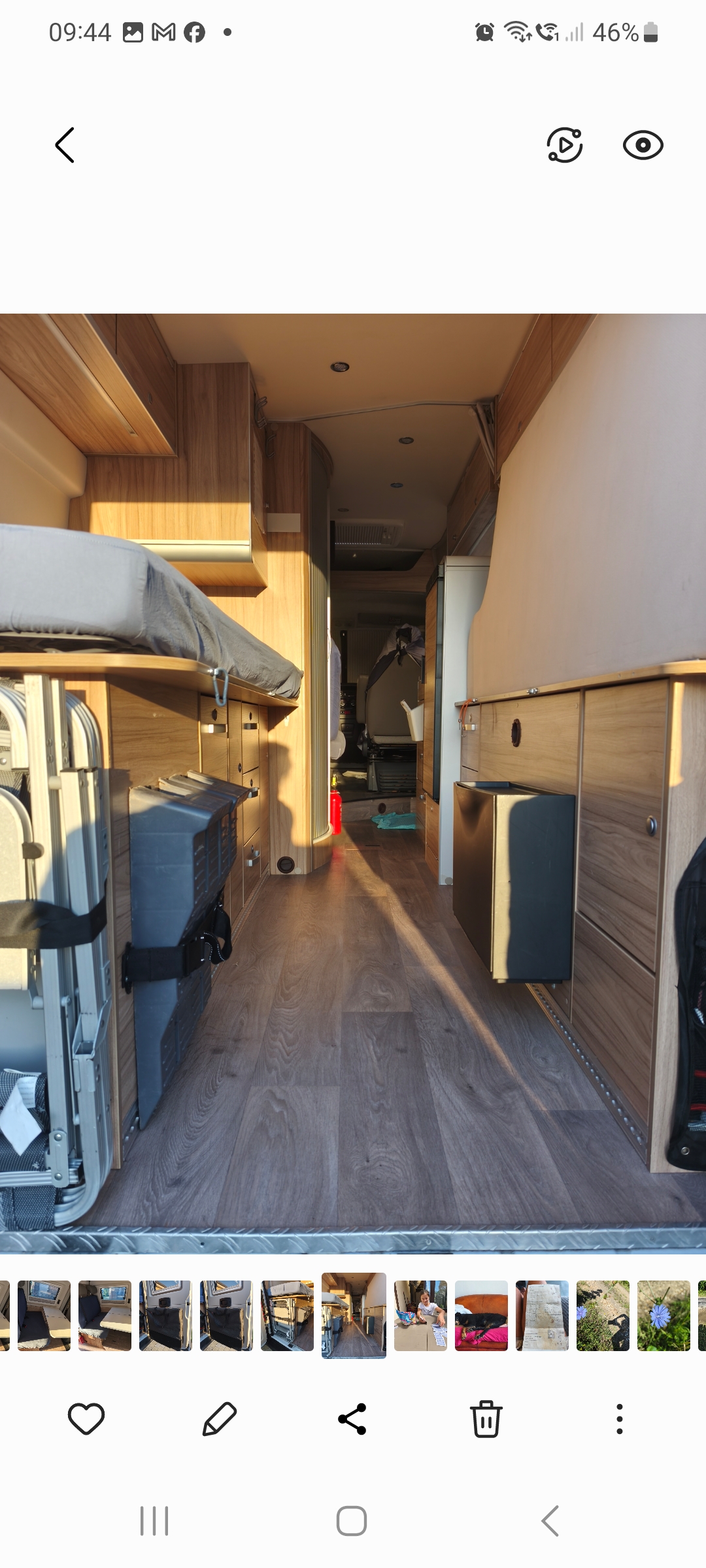 camping-car HYMER YELLOWSTONE  extérieur / arrière