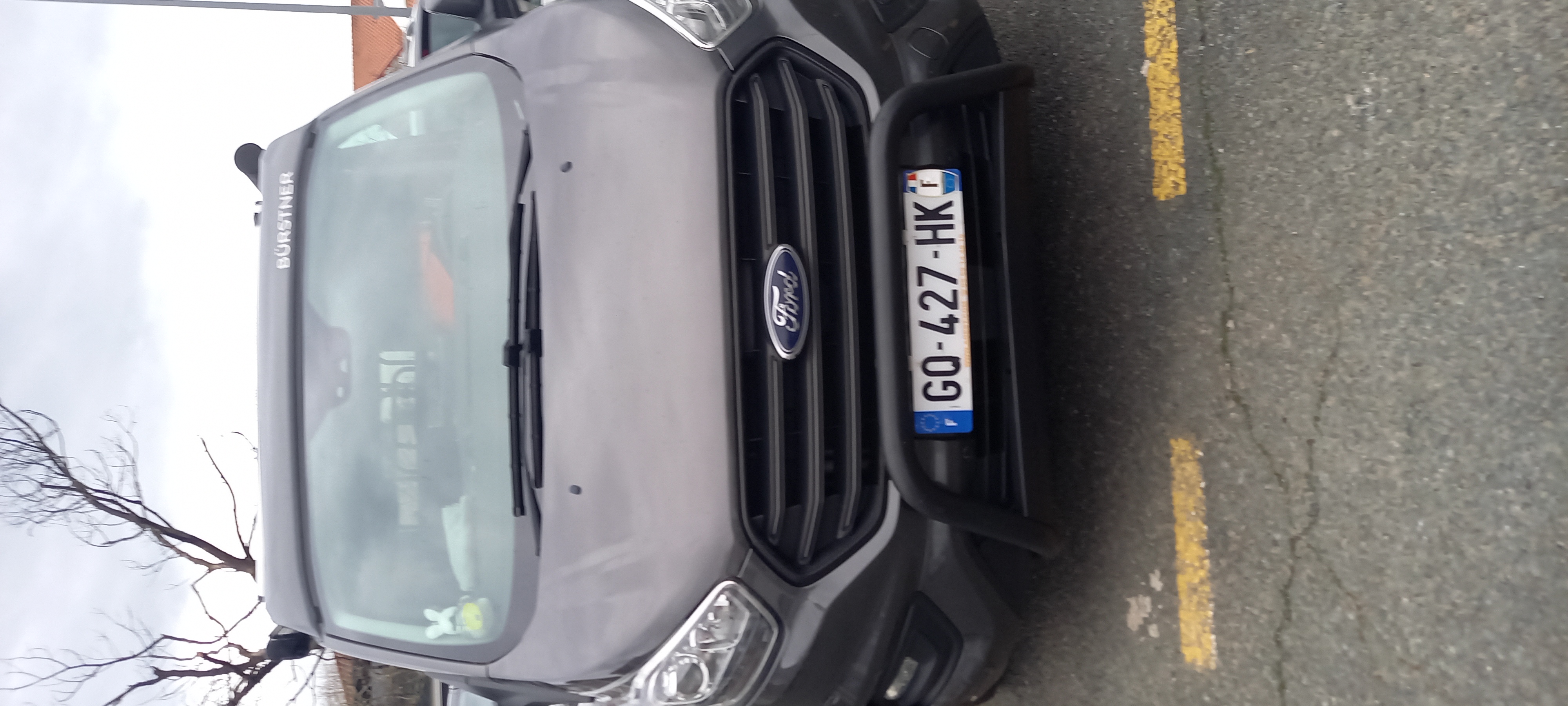 camping-car  BURSTNER COPPA 500  extérieur / face avant