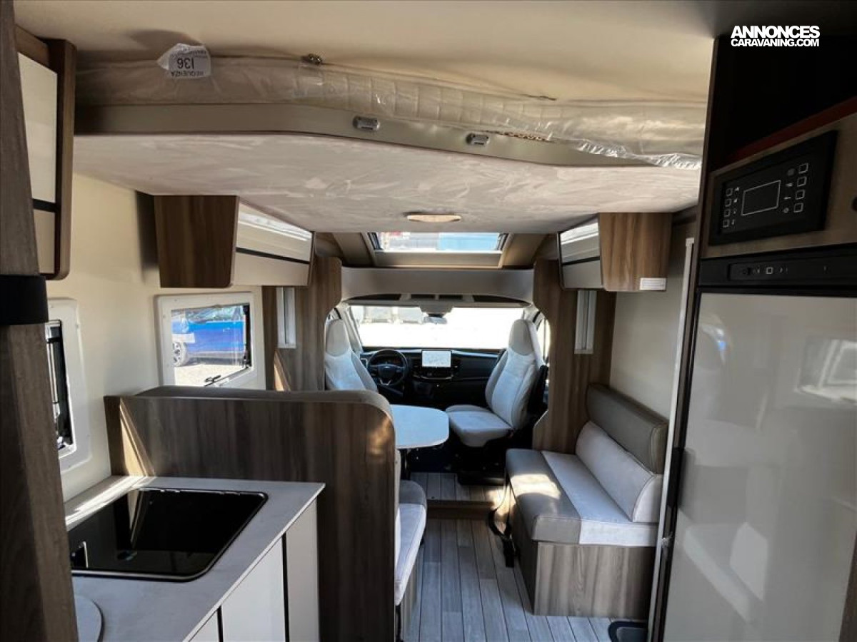 camping-car ROLLER TEAM KRONOS 266  intérieur / coin salon