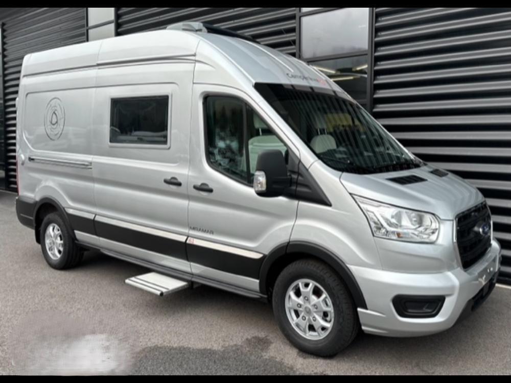 camping-car CAMPEREVE MIRAMAR  extérieur / face avant