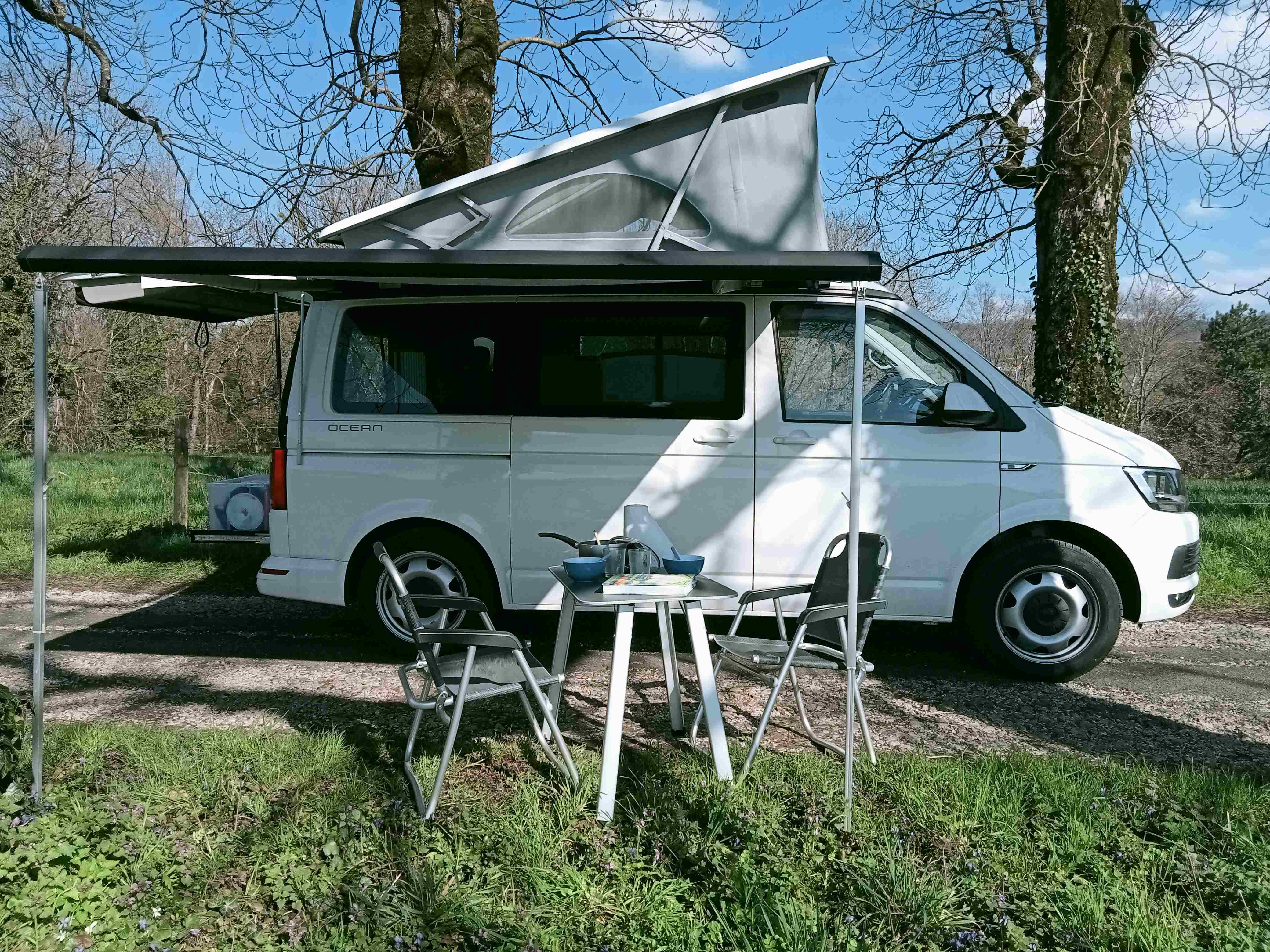 camping-car T6 CALIFORNIA OCEAN  extérieur / latéral droit