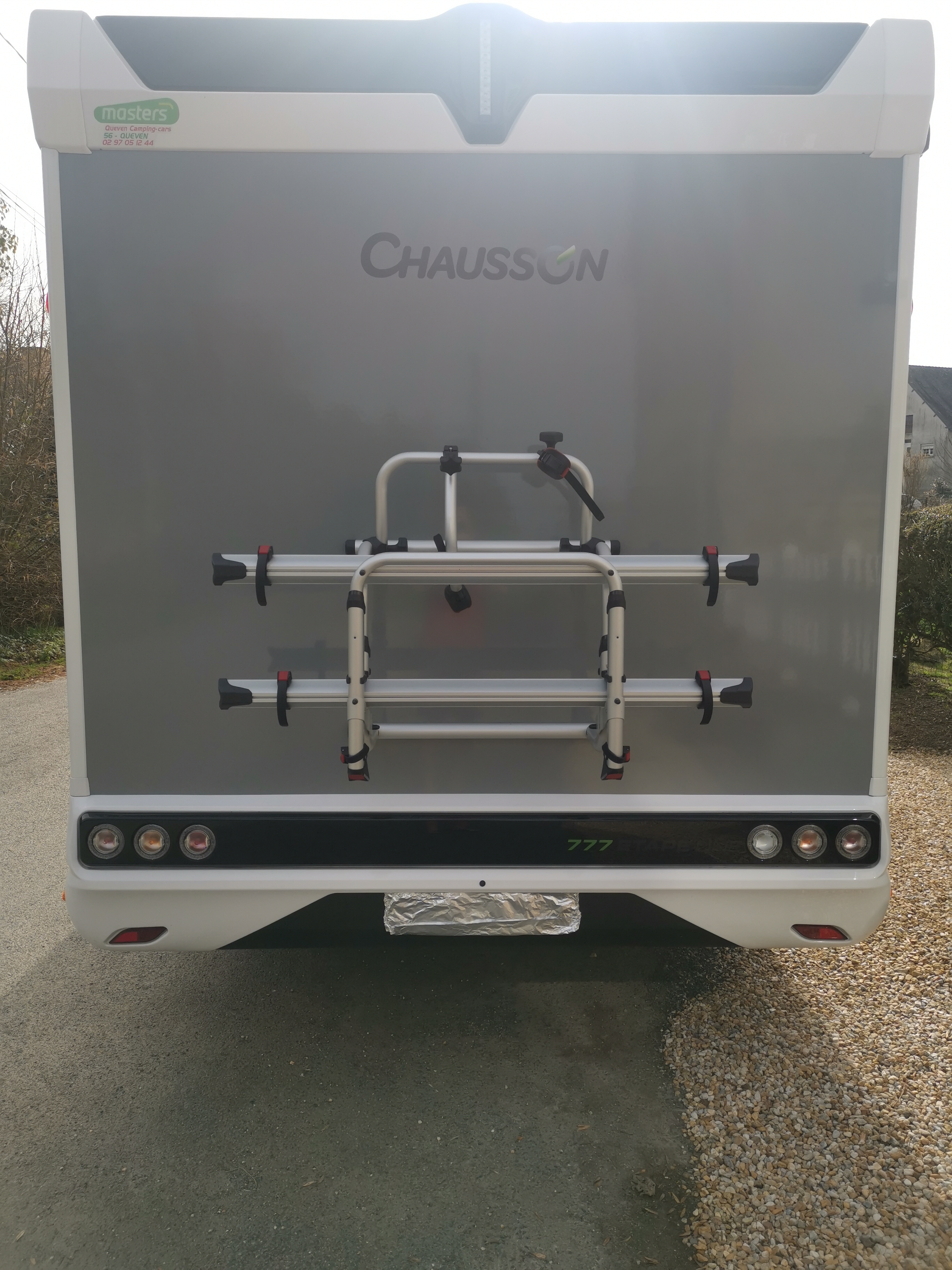 camping-car  CHAUSSON 77 ETAPE LINE  extérieur / arrière