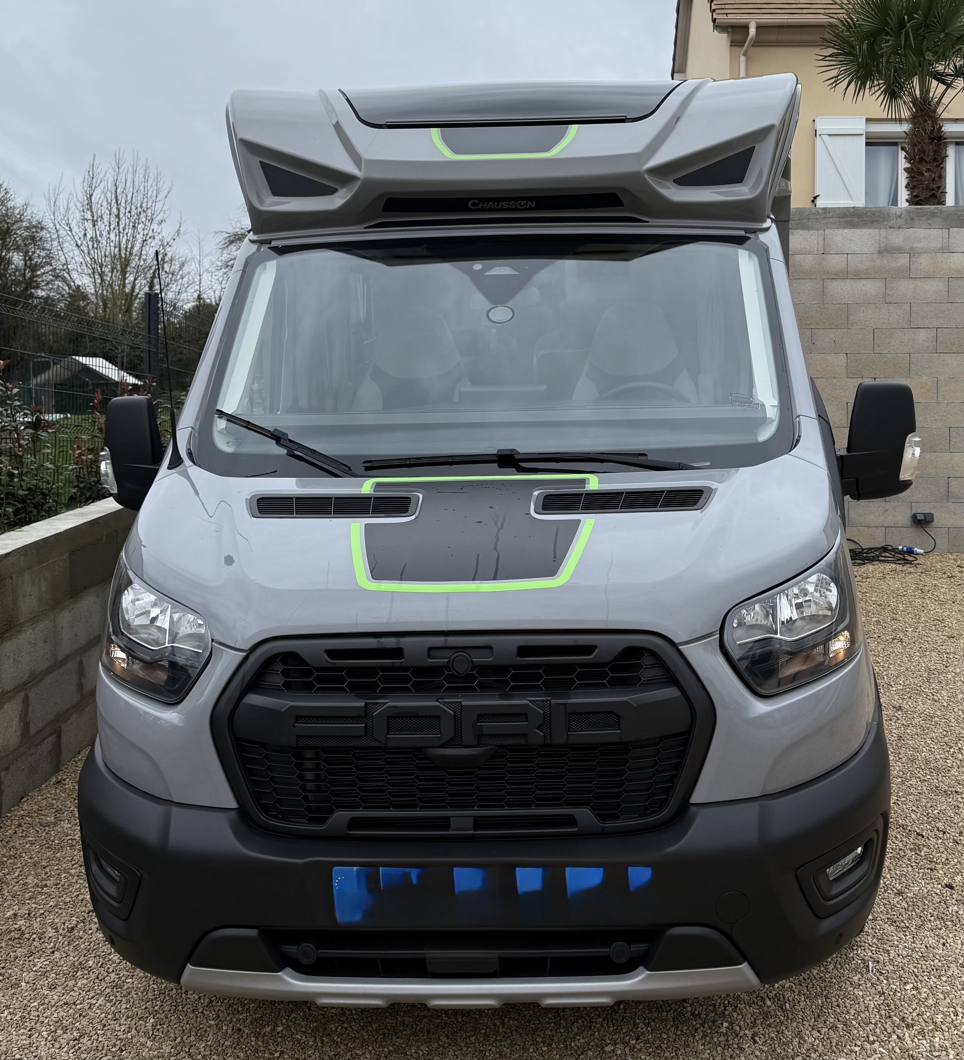 camping-car CHAUSSON SPORT LINE  extérieur / face avant
