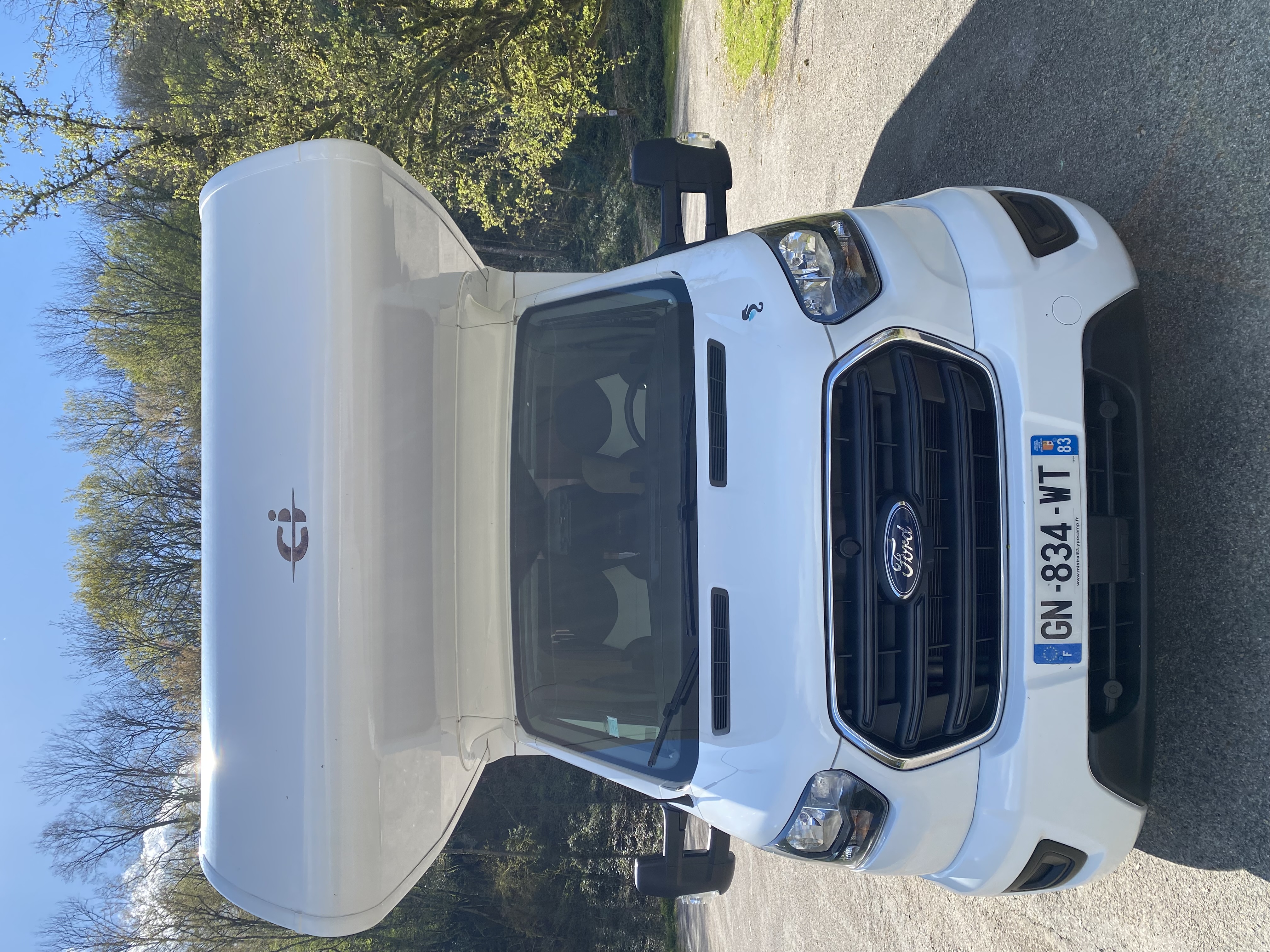 camping-car CI HORON GO 77M  extérieur / face avant