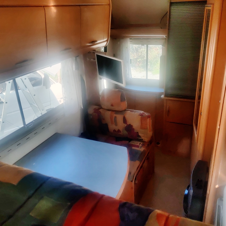 camping-car HYMER SWING COMPACT  intérieur / coin salon